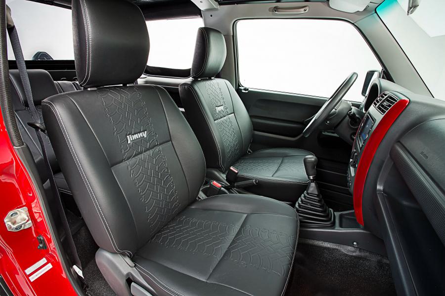 Интерьер Suzuki Jimny 4SPORT Canvas Concept 2016 года  (фото 5 из 7)
